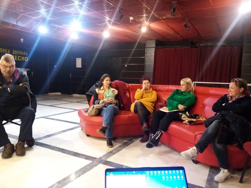 Sednica Upravnog odbora Gradskog pozorišta Ruma sa saradnicima